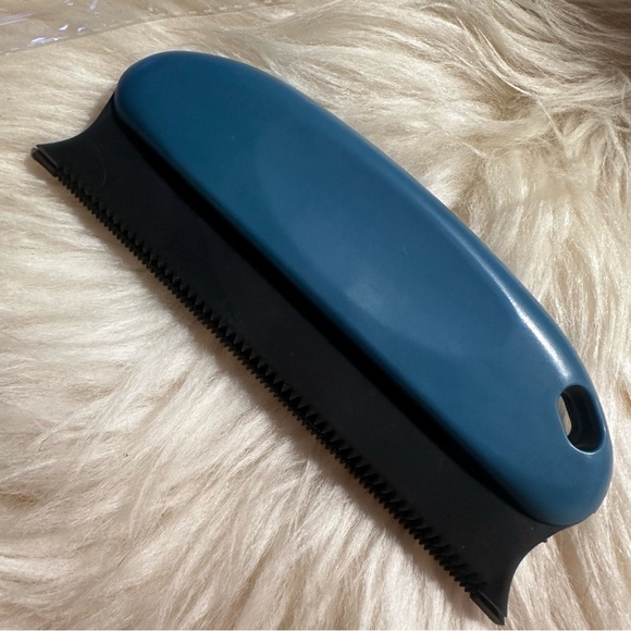 Furniture fur remover brush - Picture 4 of 6